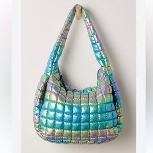 FREE PEOPLE Movement Limited Edition Iridescent Quilted Carryall Bag in Nebula